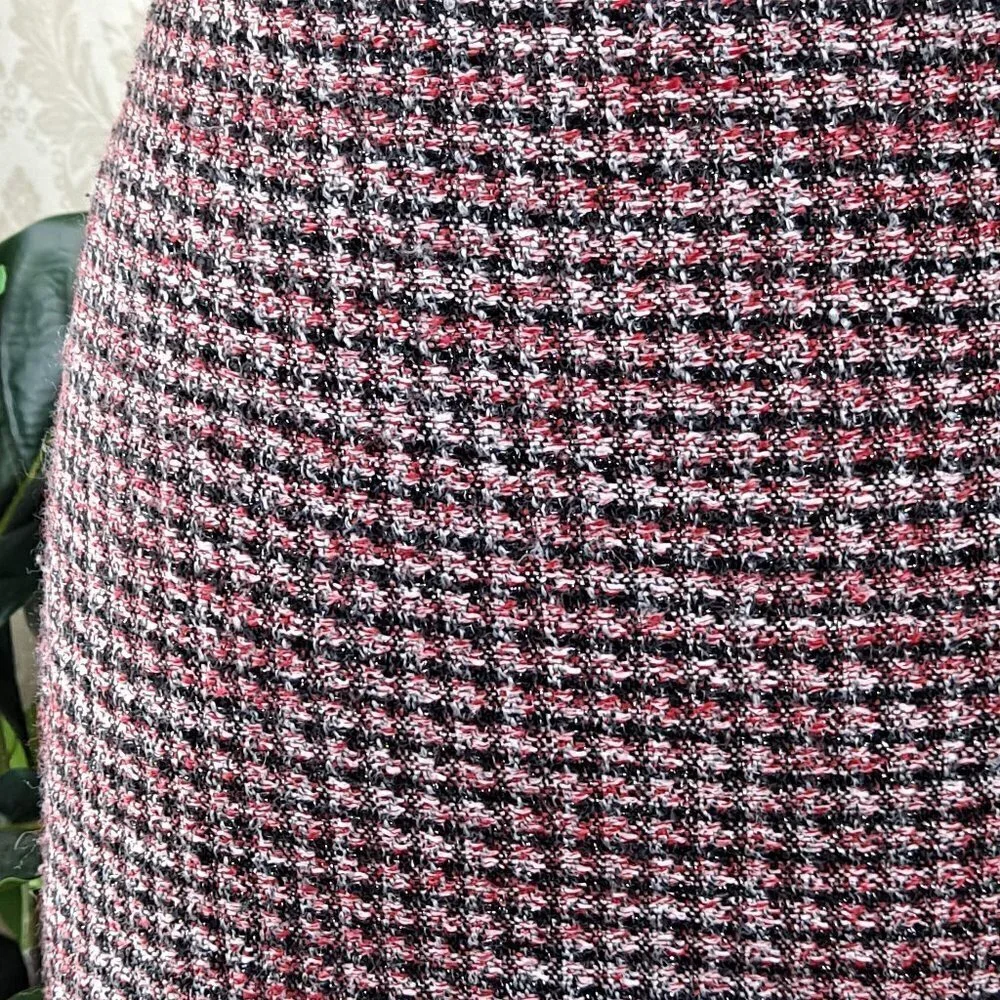WHBM Size 4 Pink and Black Metallic Tweed Mini Skirt Lined Back Zip EUC